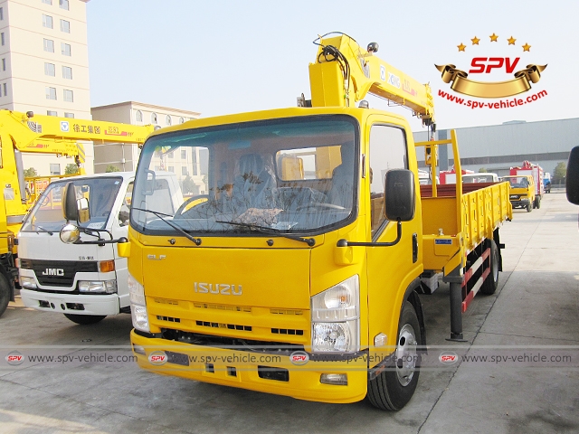 Front side view of ISUZU Truck Mounted Crane